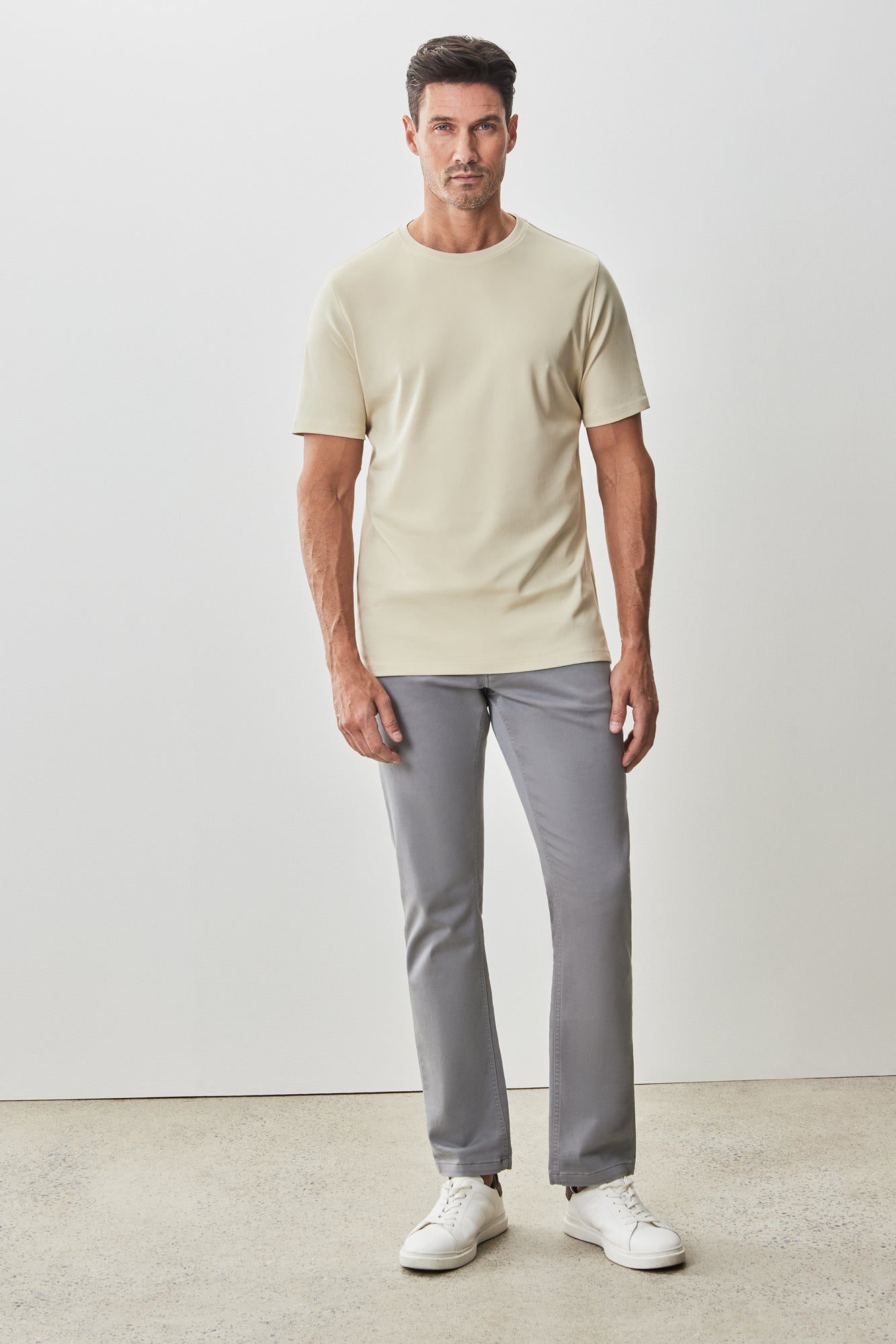 T-shirt à manches courtes pour homme par Robert Barakett | 23336 Georgia Paliel | Machemise.ca, vêtements mode pour hommes