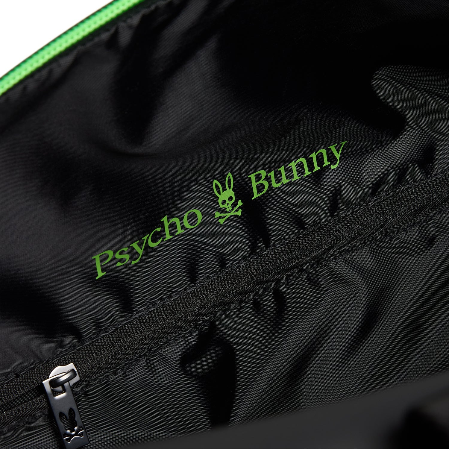 Sac fourre-tout pour homme par Psycho Bunny | B6A472F200 Noir | Machemise.ca, vêtements mode pour hommes