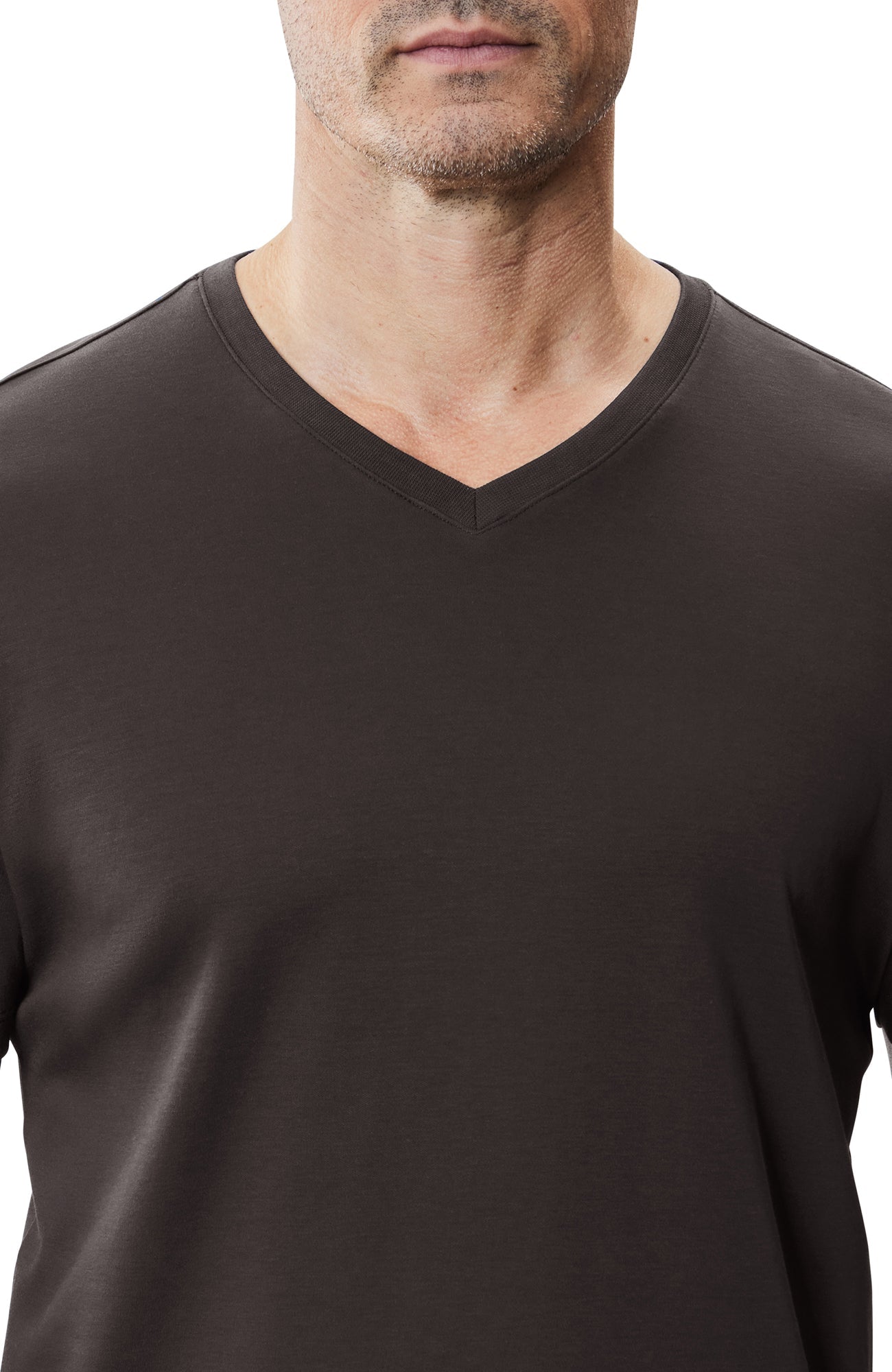 T-shirt à manches courtes col V pour homme par Robert Barakett | 23336V Georgia Expresso | Machemise.ca, vêtements mode pour hommes