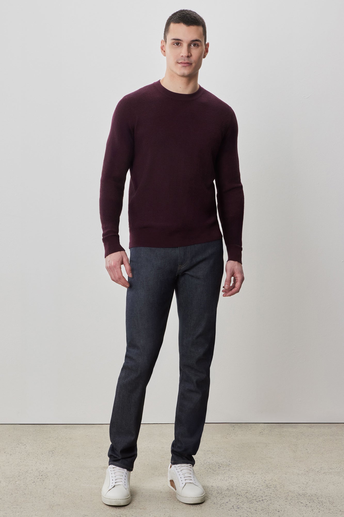 Chandail à manches longues col rond pour homme par Robert Barakett | Watertown RB41569 Bordeaux | Machemise.ca, vêtements mode pour hommes