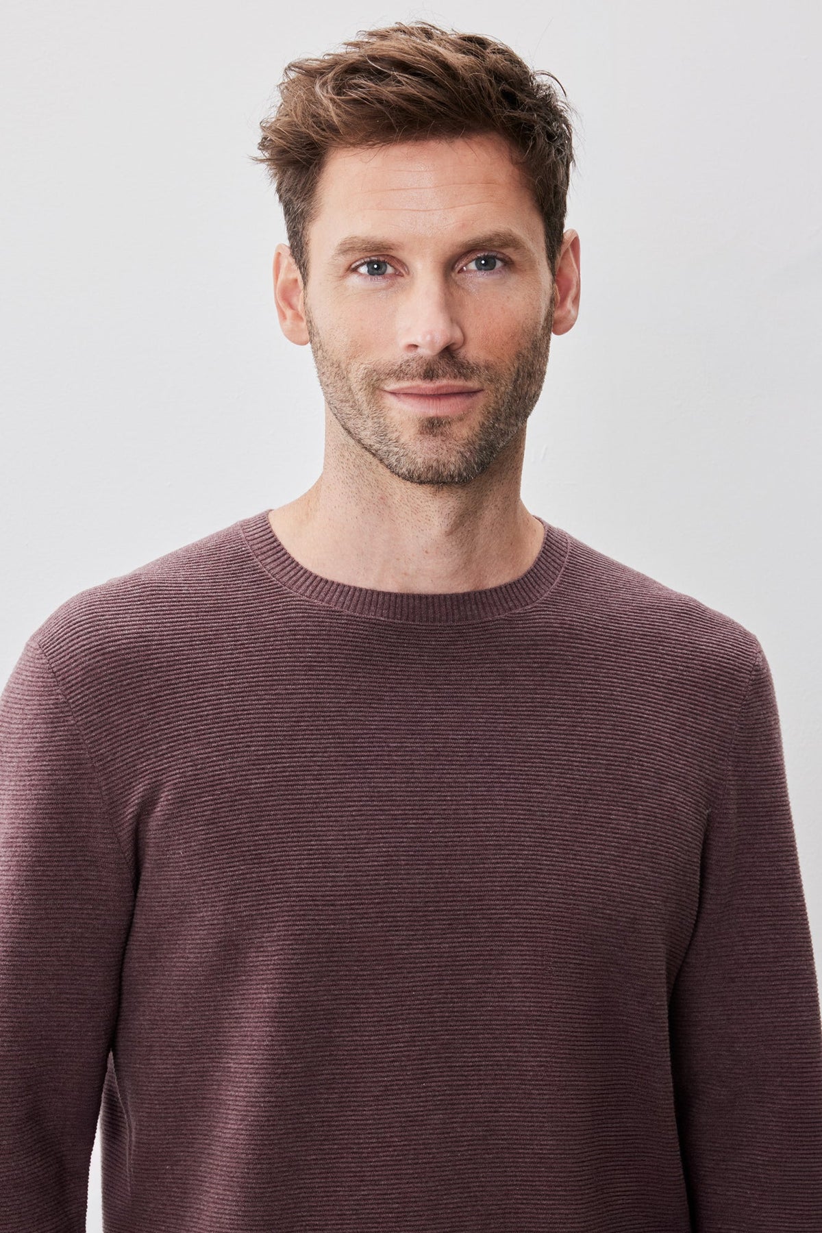 Chandail à manches longues col rond pour homme par Robert Barakett | Enrique RB52270 Rouge | Machemise.ca, vêtements mode pour hommes