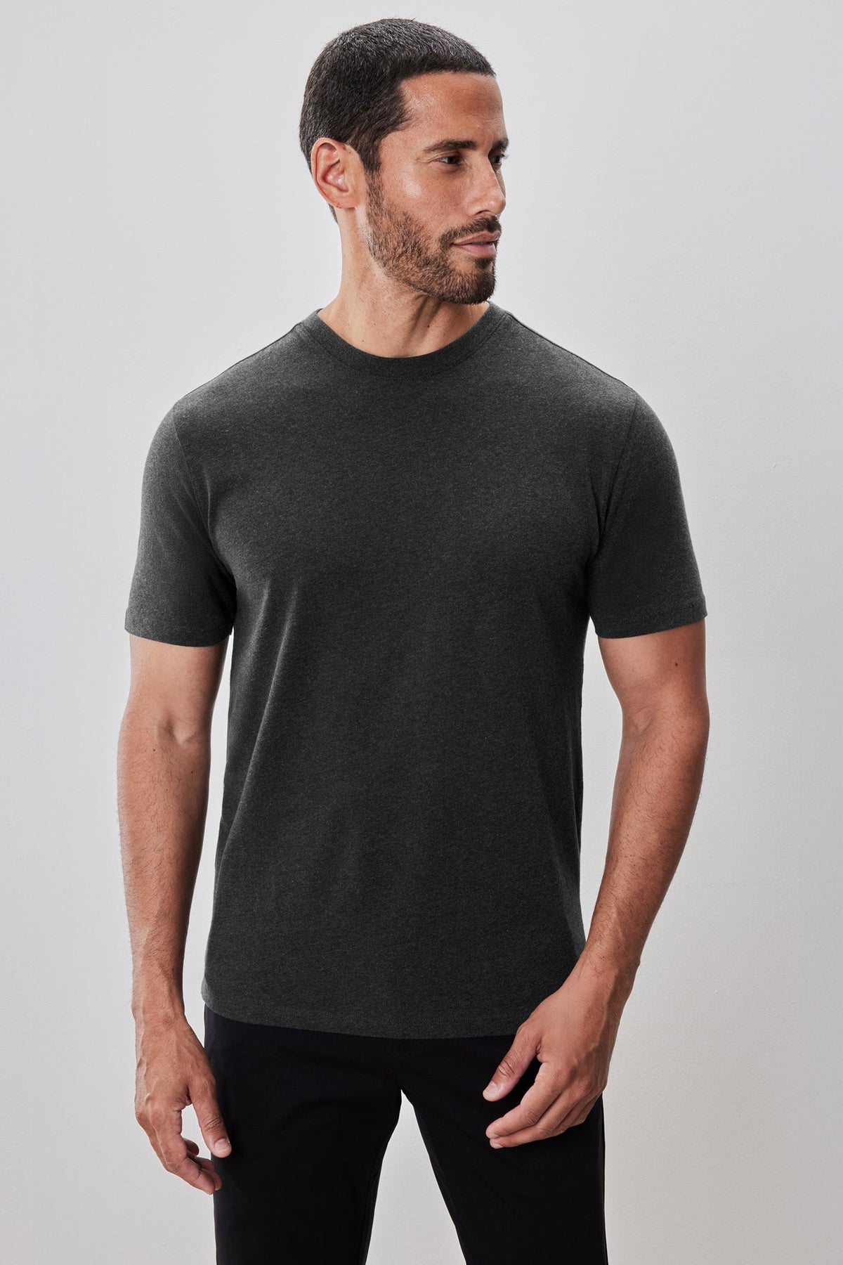 T-Shirt à manches courtes col rond pour homme par Robert Barakett | Colson RB52320 Charbon | Machemise.ca, vêtements mode pour hommes