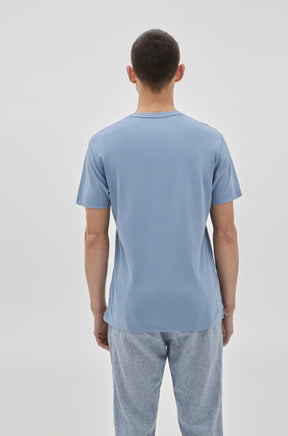 T-Shirt col-V pour homme par Robert Barakett | Georgia 23336V DOVEBL | Machemise.ca, vêtements mode pour homme et femme