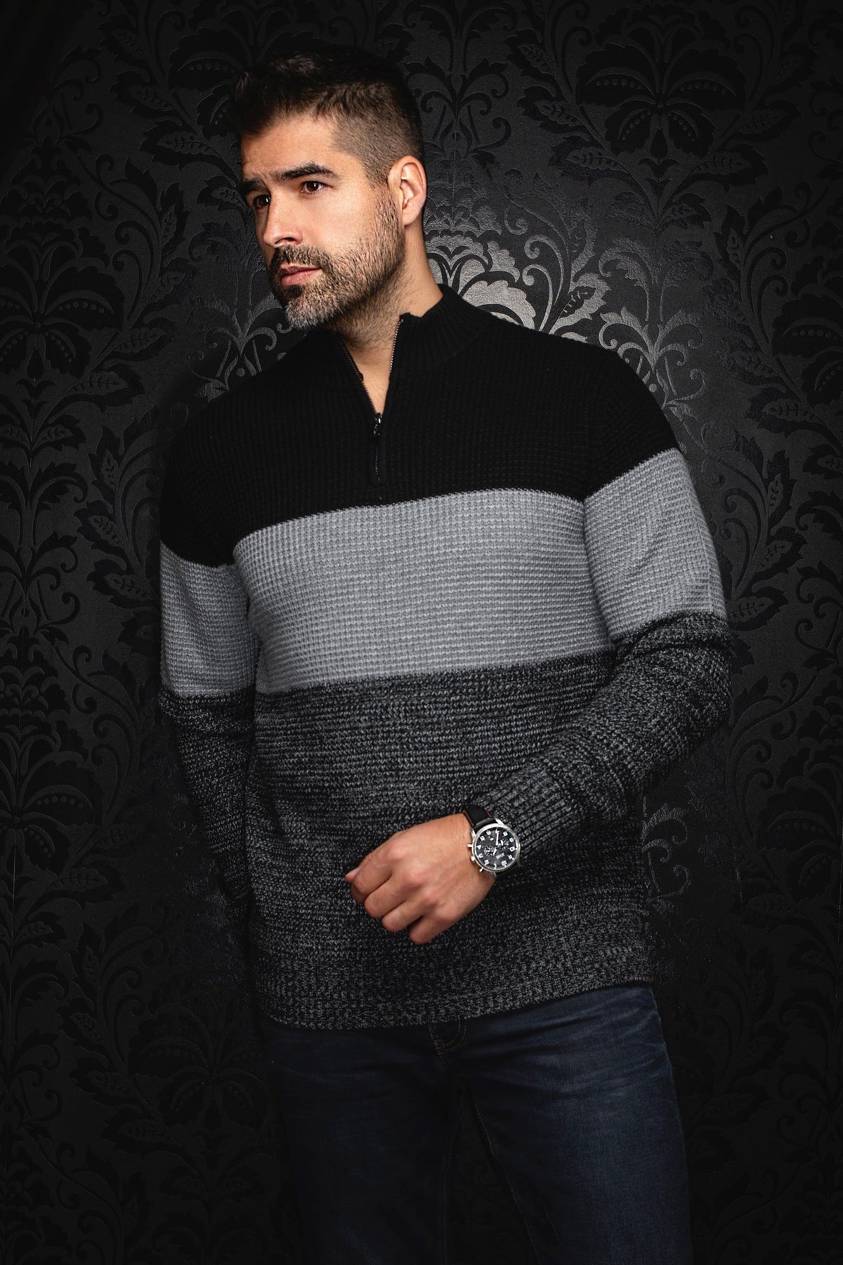 Chandail zip 1/4 en laine mérino pour homme par Au Noir | DALVIK Noir | Machemise.ca, inventaire complet de la marque Au Noir