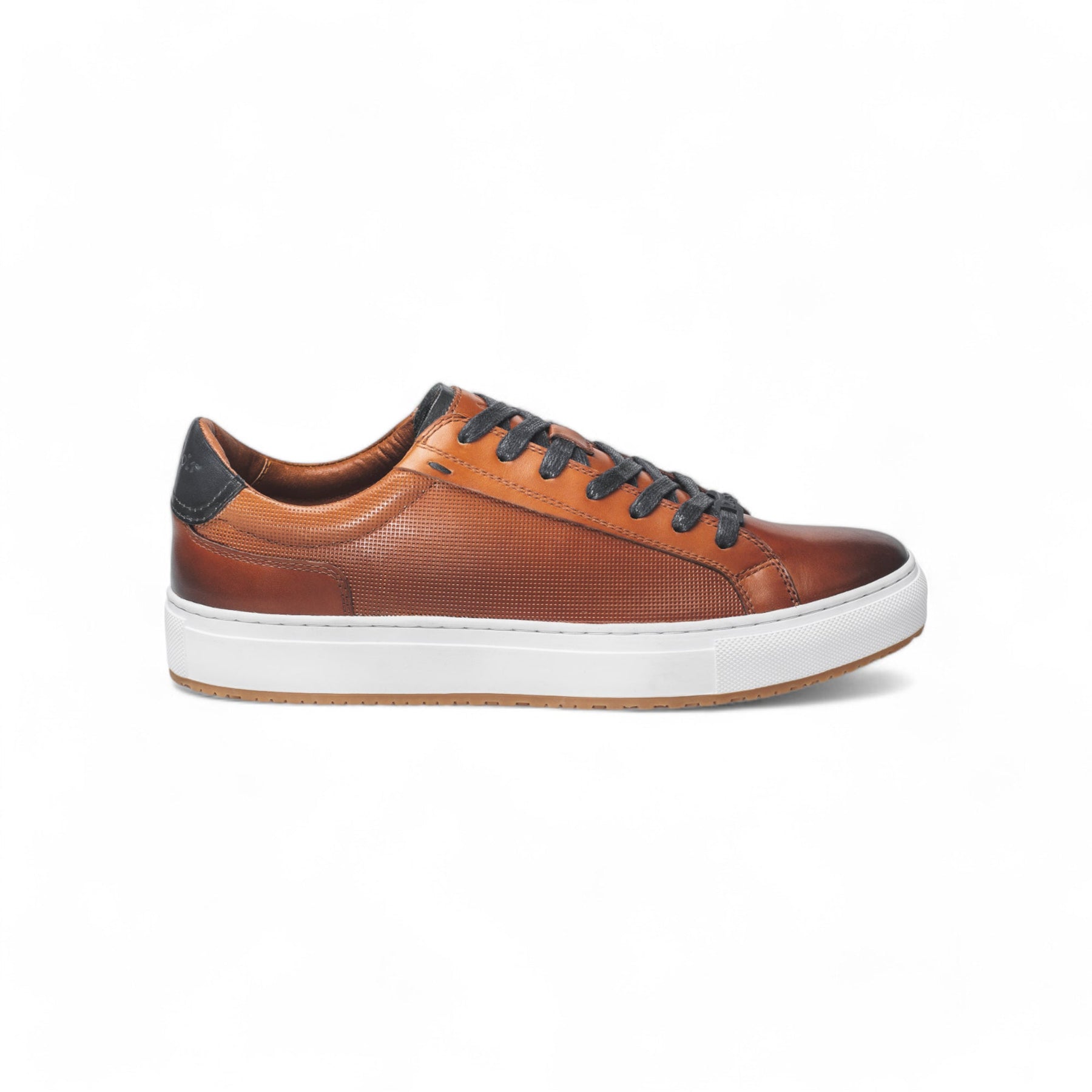 Souliers pour homme par Au Noir | DERRICK Cognac | Machemise, inventaire complet de la marque Au Noir