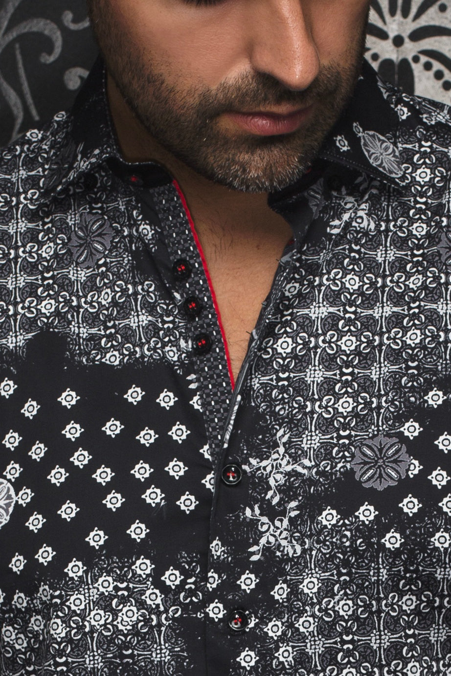 Chemise manches longues pour homme par Au Noir | FLORIANI Noir Rouge | Machemise, inventaire complet de la marque Au Noir