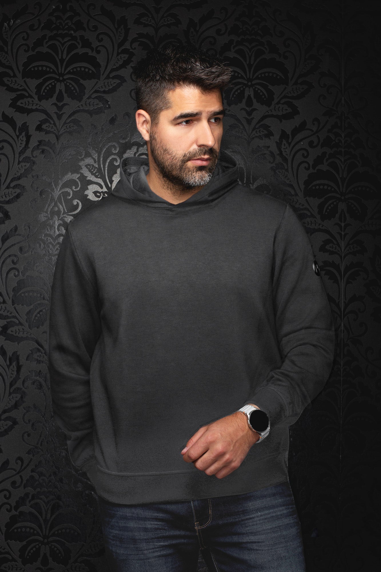 Veste sport gris charbon à motif cachemire ton sur ton pour homme par Au Noir, vue de face sur mannequin