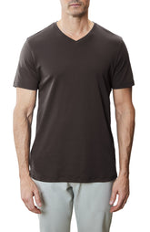 T-shirt à manches courtes col V pour homme par Robert Barakett | 23336V Georgia Expresso | Machemise.ca, vêtements mode pour hommes