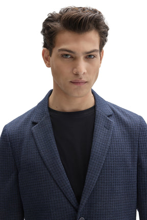 Robert Barakett men's close front detail of navy textured sport blazer showing subtle check texture and notched lapels