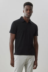 Polo à col ouvert pour homme par Robert Barakett | RB31074 Basil Road Noir | Machemise.ca, vêtements mode pour hommes