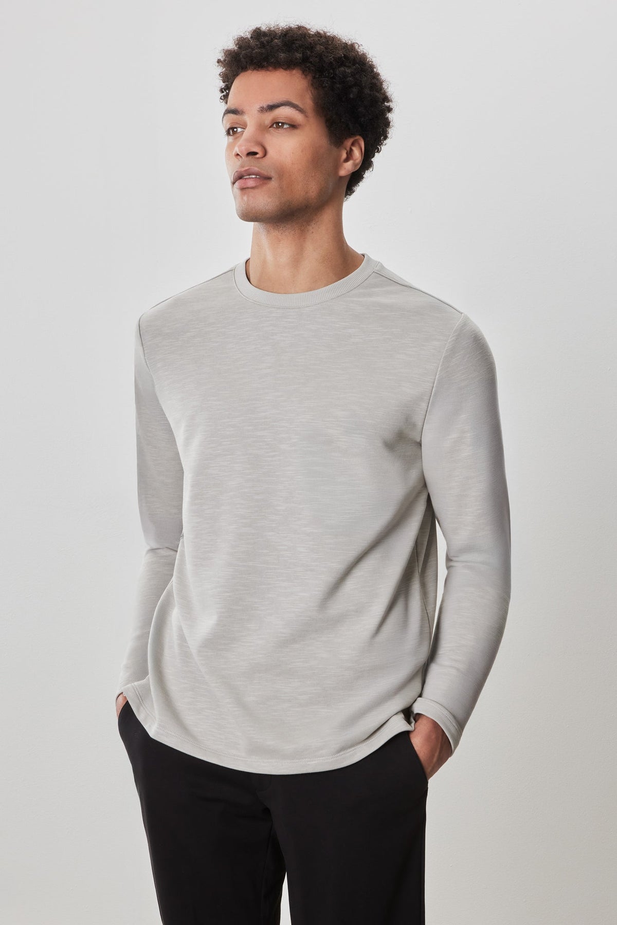 T-Shirt à manches longues col rond pour homme par Robert Barakett | Silvio RB52134 Gris Clair | Machemise.ca, vêtements mode pour hommes