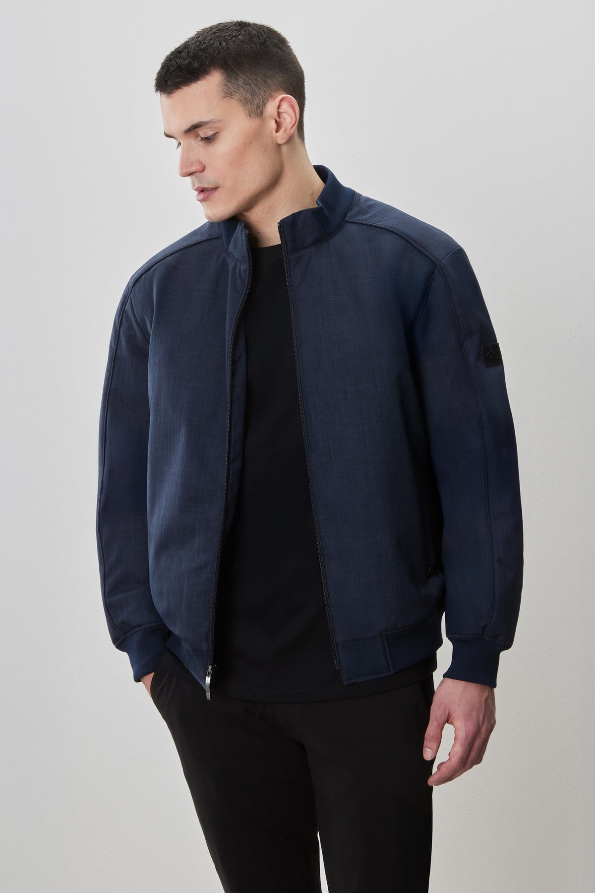 Coupe-vent mi-saison pour homme par Robert Barakett | RB52229 Cegio Marine | Machemise.ca, vêtements mode pour hommes