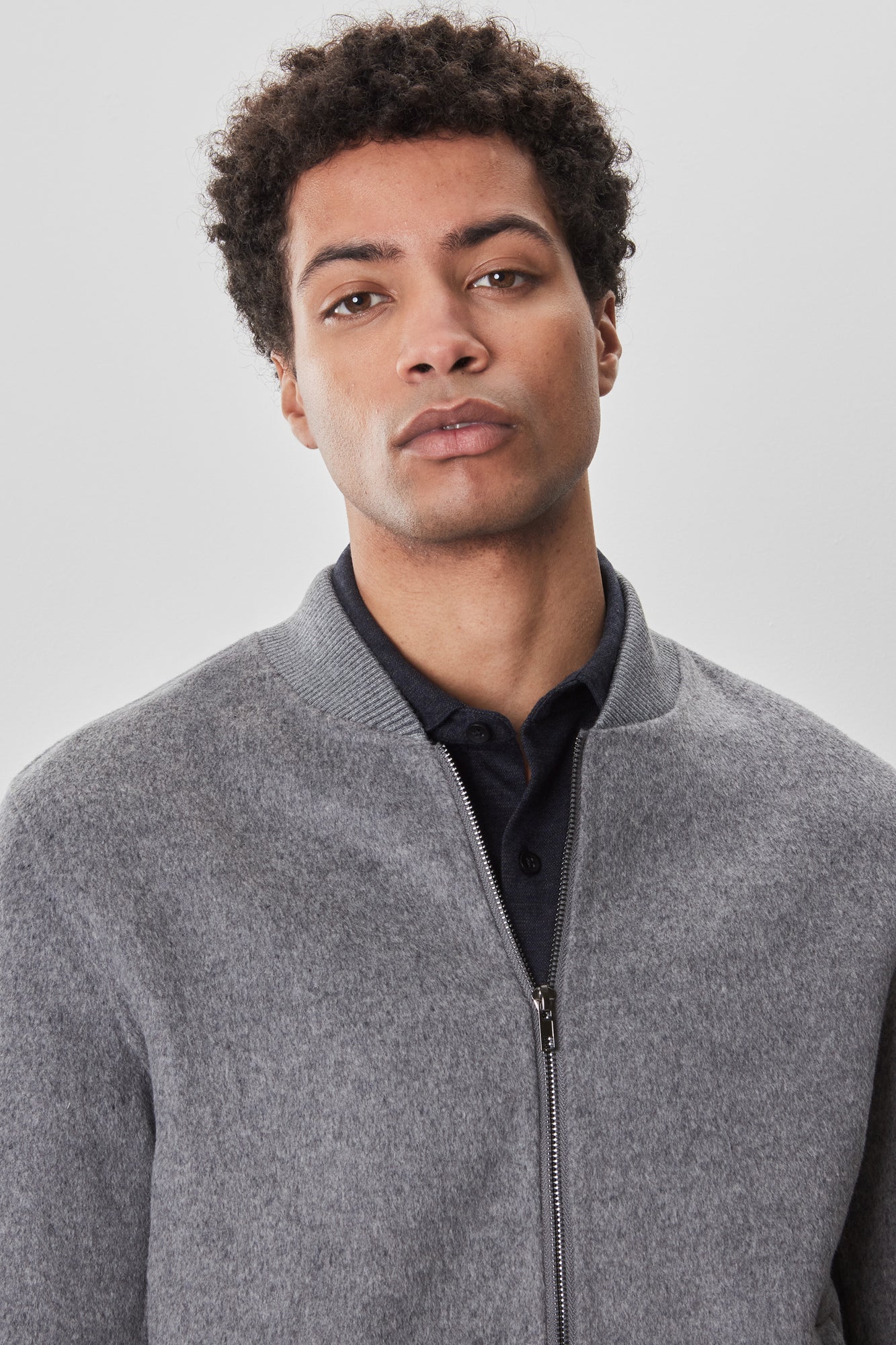 Veste à col baseball pour homme par Robert Barakett | Jake RB52599 Gris Clair | Machemise.ca, vêtements mode pour hommes
