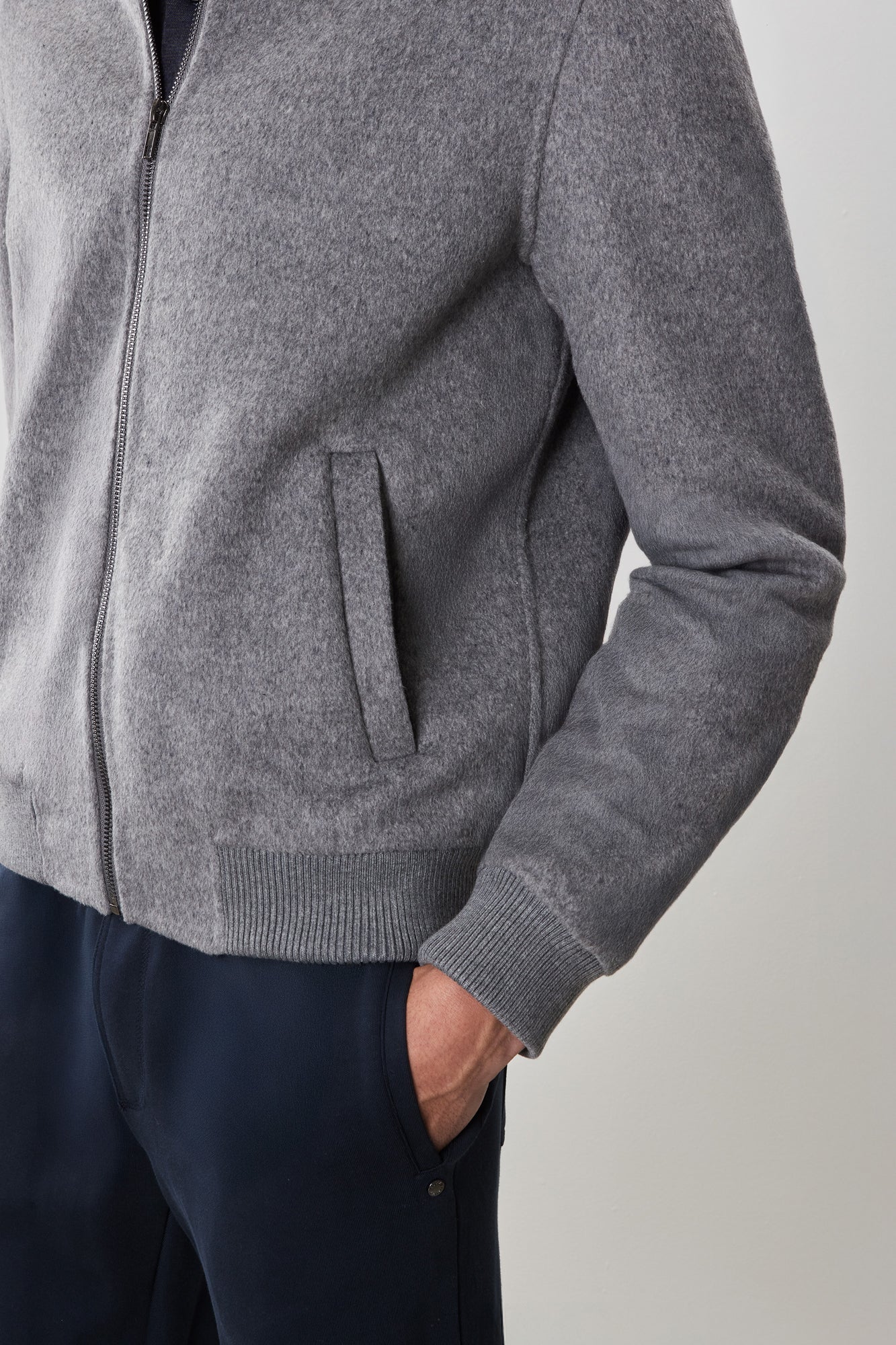 Veste à col baseball pour homme par Robert Barakett | Jake RB52599 Gris Clair | Machemise.ca, vêtements mode pour hommes