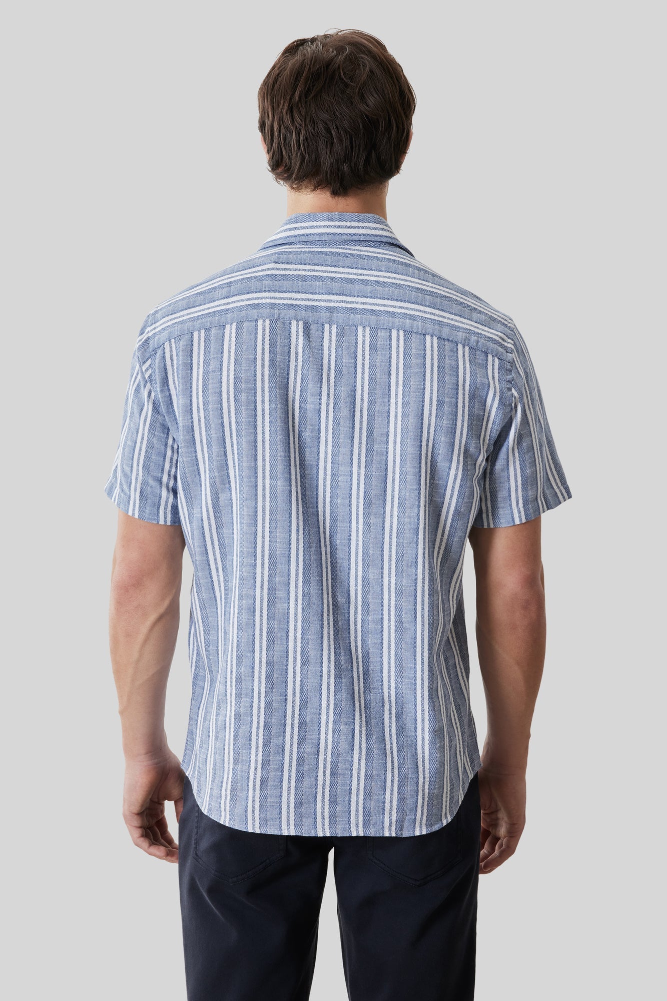 Chemise tissée pour homme par Robert Barakett | RB61150 Daiki Bleu Vintage | Machemise.ca, vêtements mode pour hommes