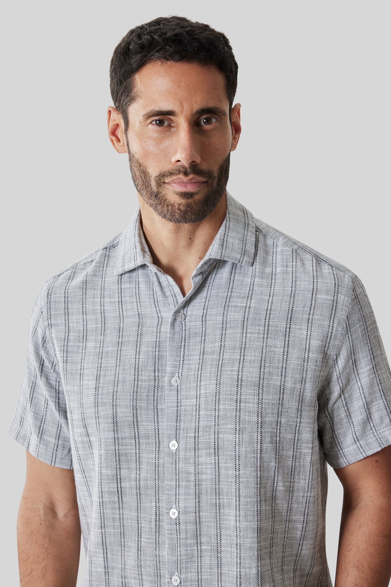 Chemise tissée pour homme par Robert Barakett | RB61196 Satoru Noir | Machemise.ca, vêtements mode pour hommes