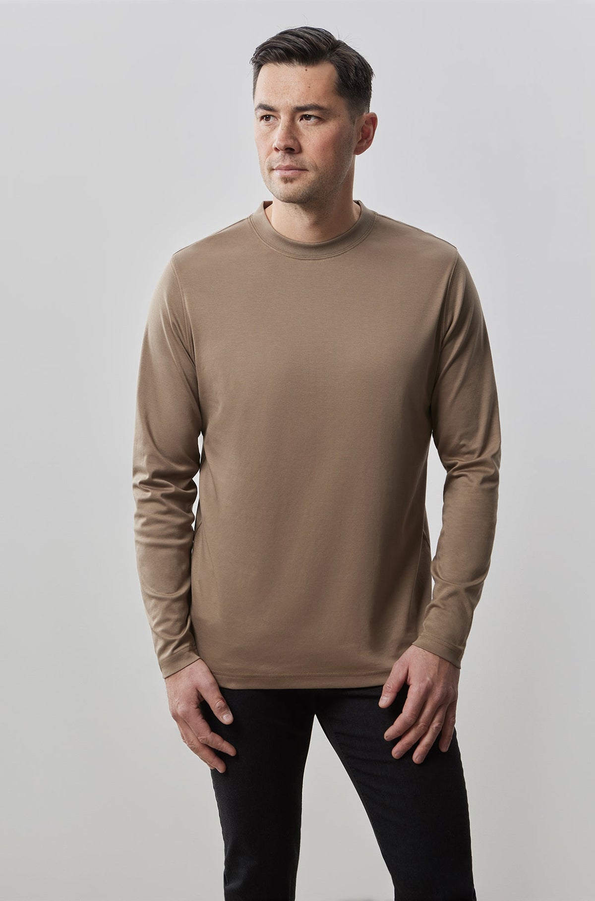 Chandail à col rond montant pour homme par Robert Barakett | Georgia RB82247 Shiitake | Machemise.ca, vêtements mode pour hommes