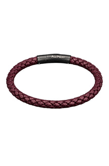 Bracelet tressé bourgogne avec fermoir noir, logo Au Noir blanc et petits rivets argentés, vue produit pour homme