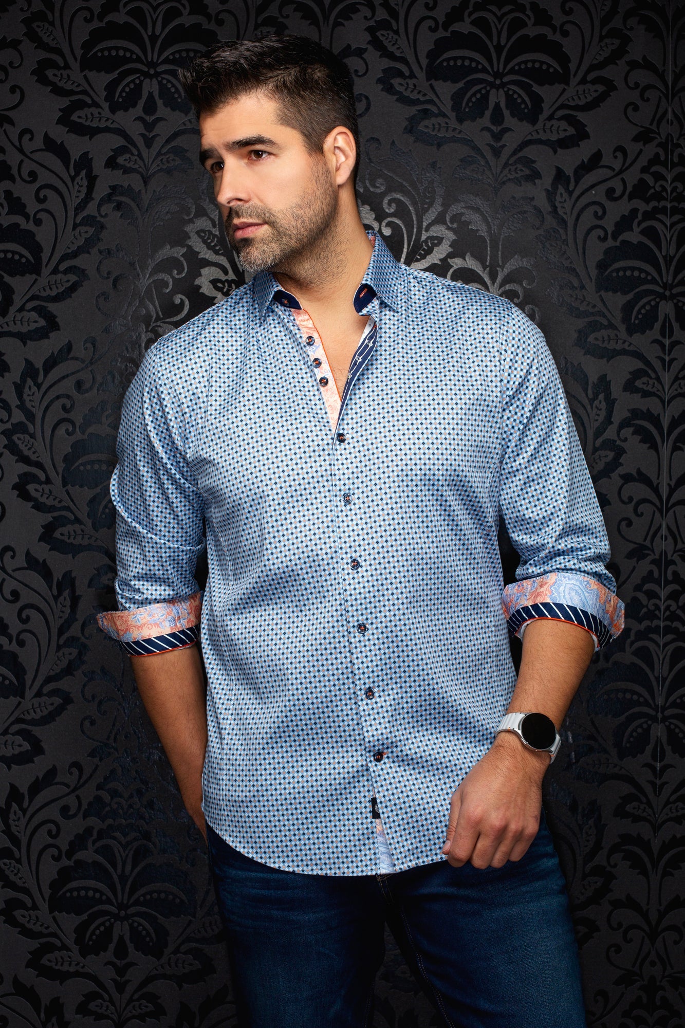 Chemise manches longues en coton extensible pour homme par Au Noir | SABAH Cobalt | Machemise.ca, inventaire complet de la marque Au Noir