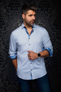 Chemise blanche à motif avec poignets roulés contrastants à motif paisley pour homme par Au Noir, vue de face