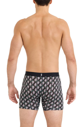 Vue de dos sur mannequin du sous-vêtement noir et gris à oiseaux avec petite étiquette SAXX pour homme