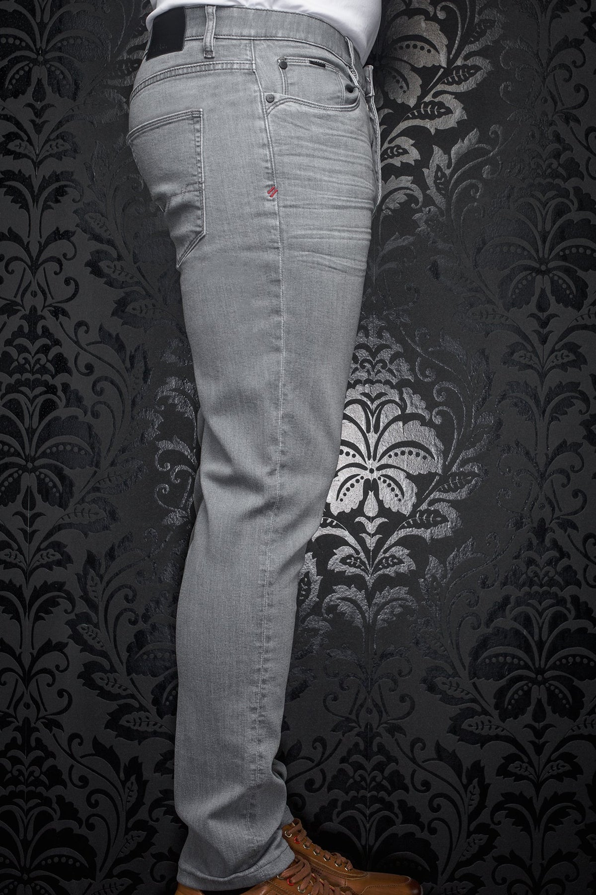 Jeans pour homme par Au Noir | JOHNNY-SRD Gris Clair | Machemise.ca, inventaire complet de la marque Au Noir