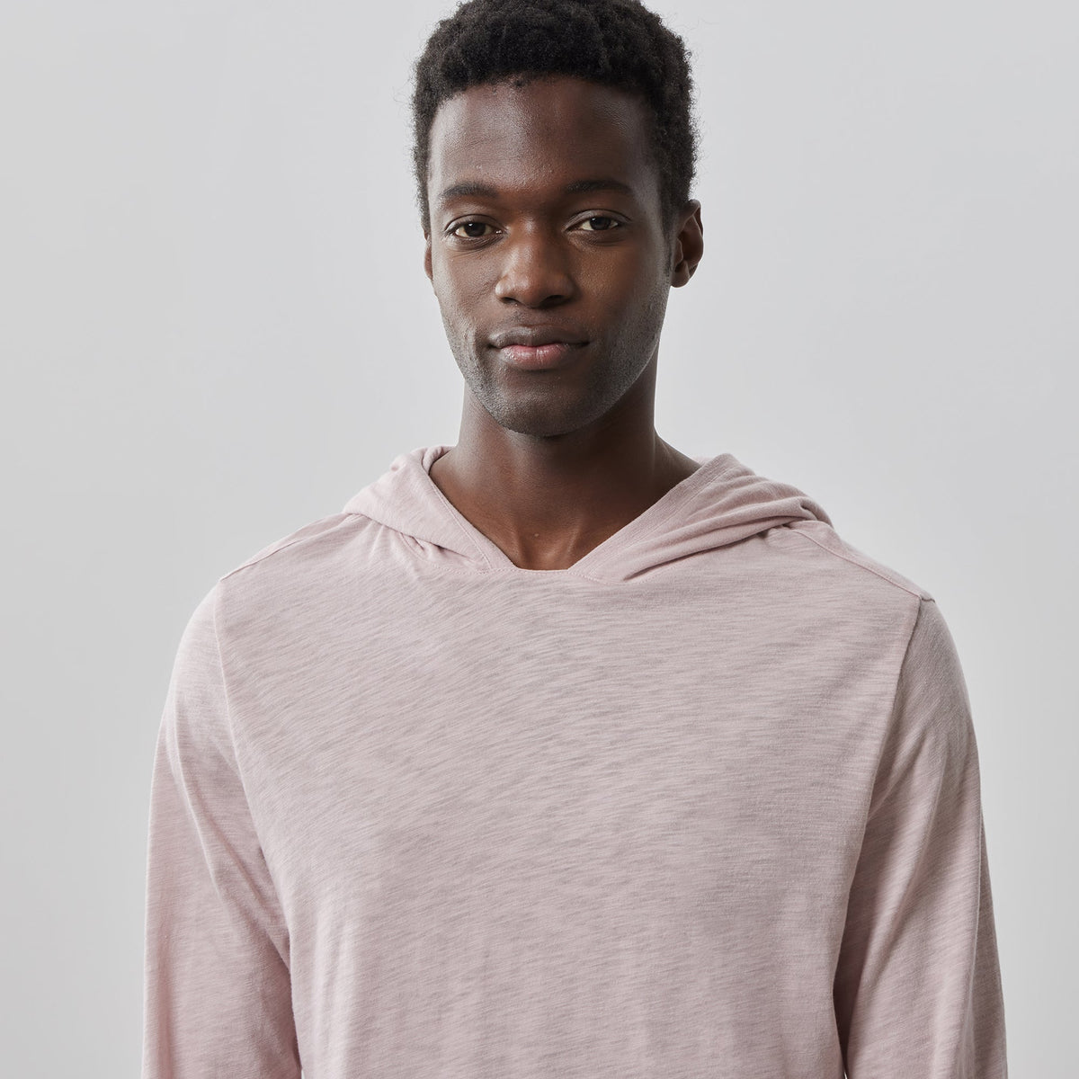 Chandail manches longues à capuche pour homme par Robert Barakett | Gambo RB41075 CORAL | Machemise.ca, vêtements mode pour hommes